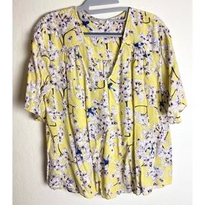 H&M V-Neck Short Sleeve Floral Top